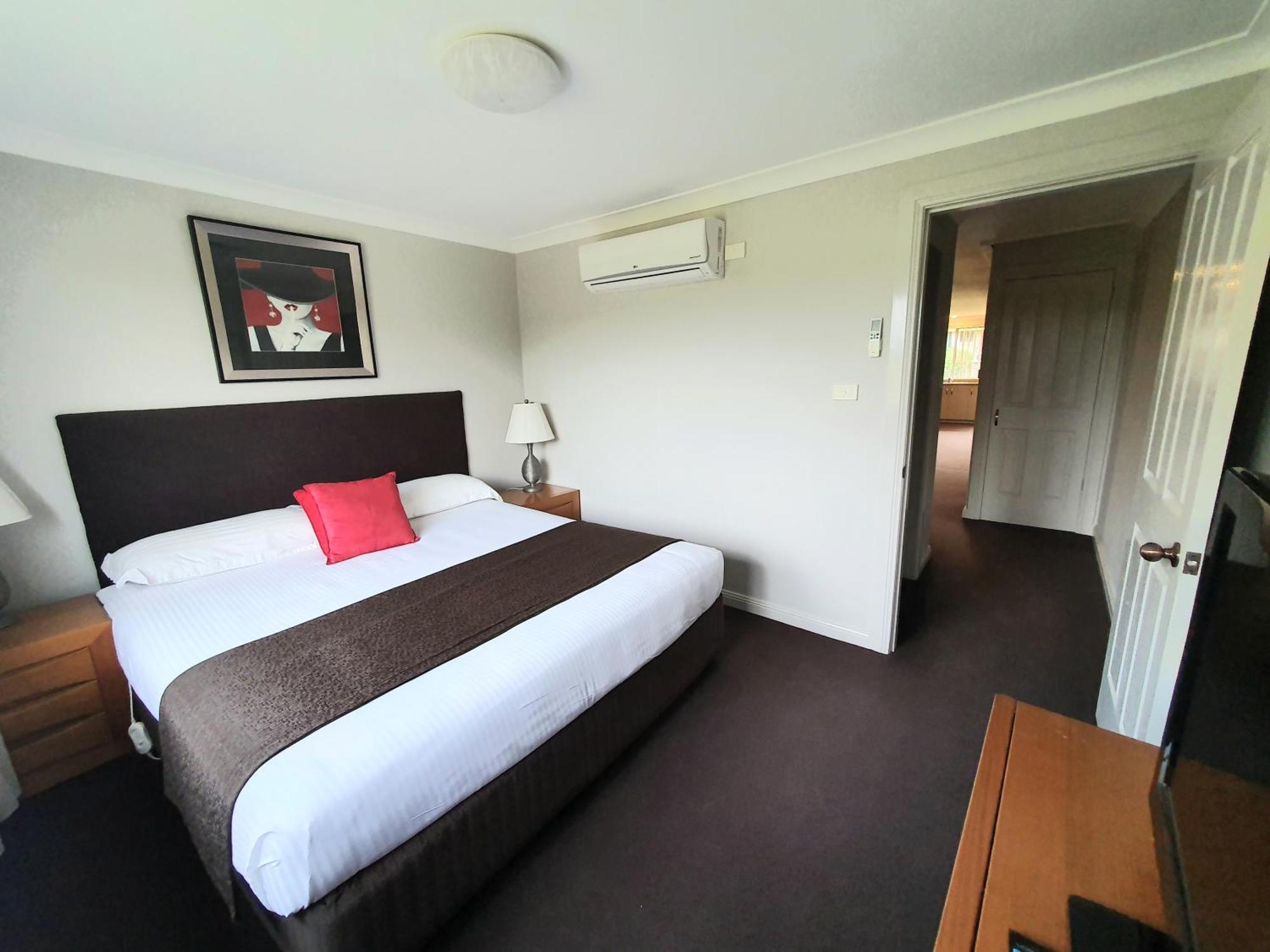 The Aston Motel Тамуърт Стая снимка