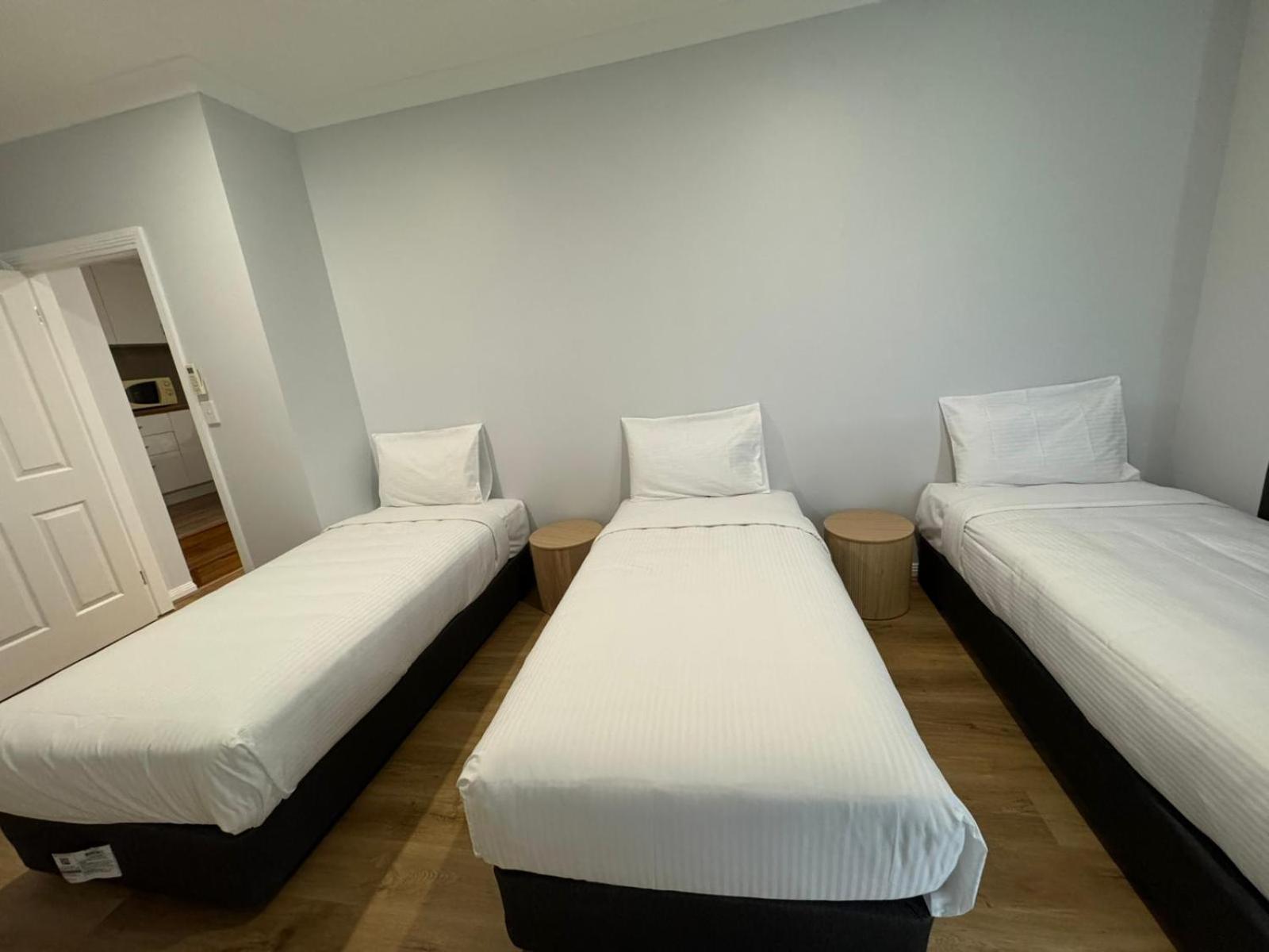 The Aston Motel Тамуърт Екстериор снимка