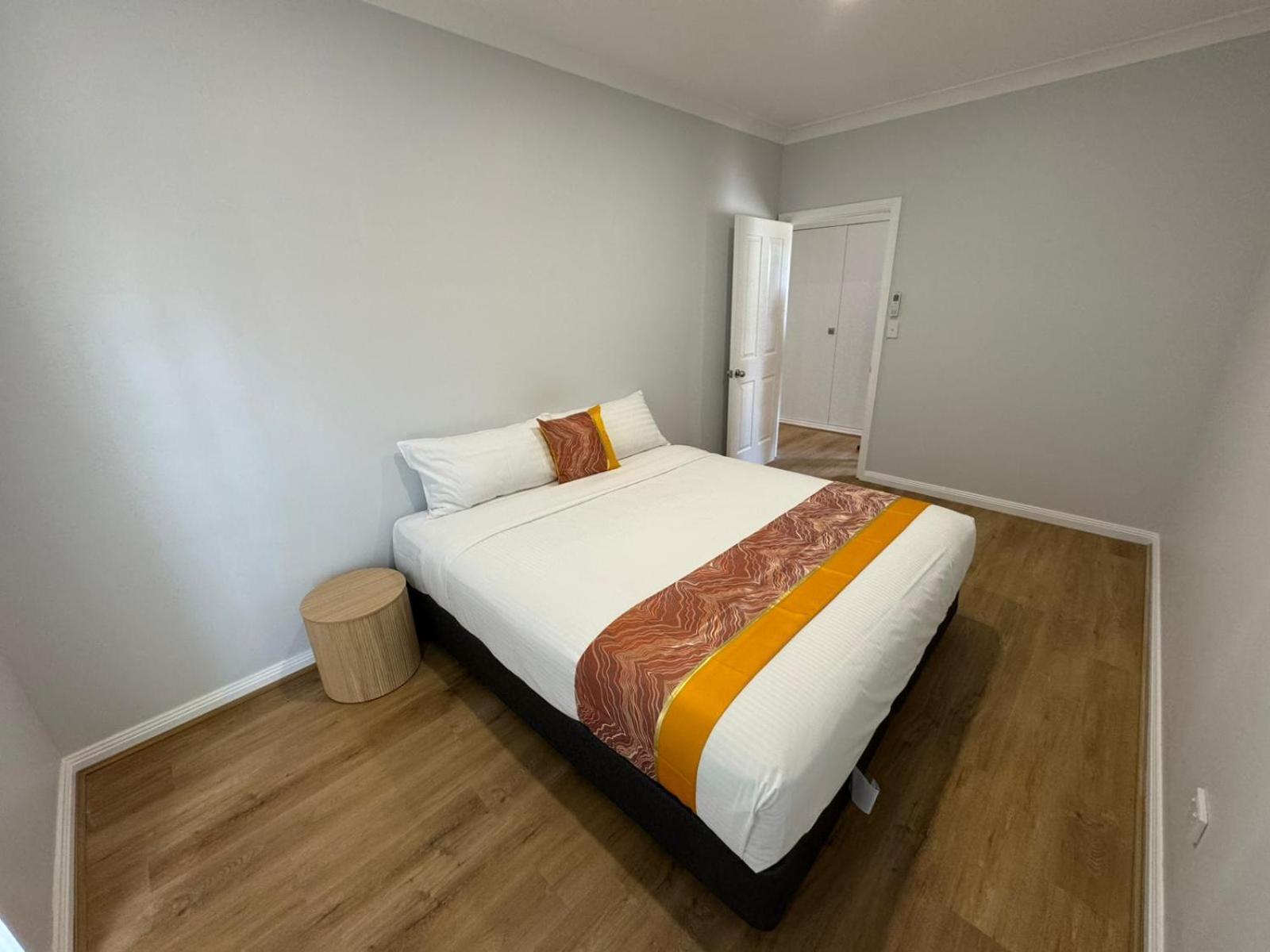 The Aston Motel Тамуърт Екстериор снимка